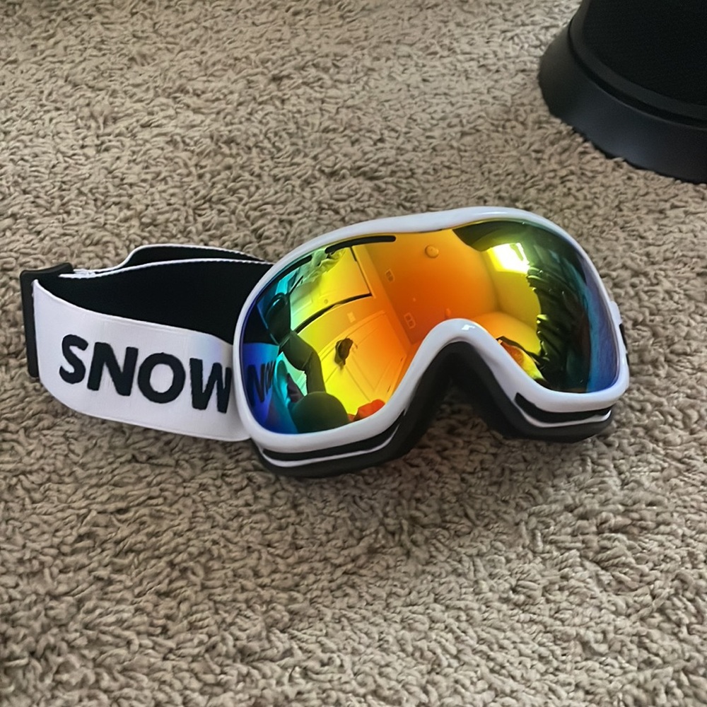 Snowboarding goggles - Picture 5 of 5